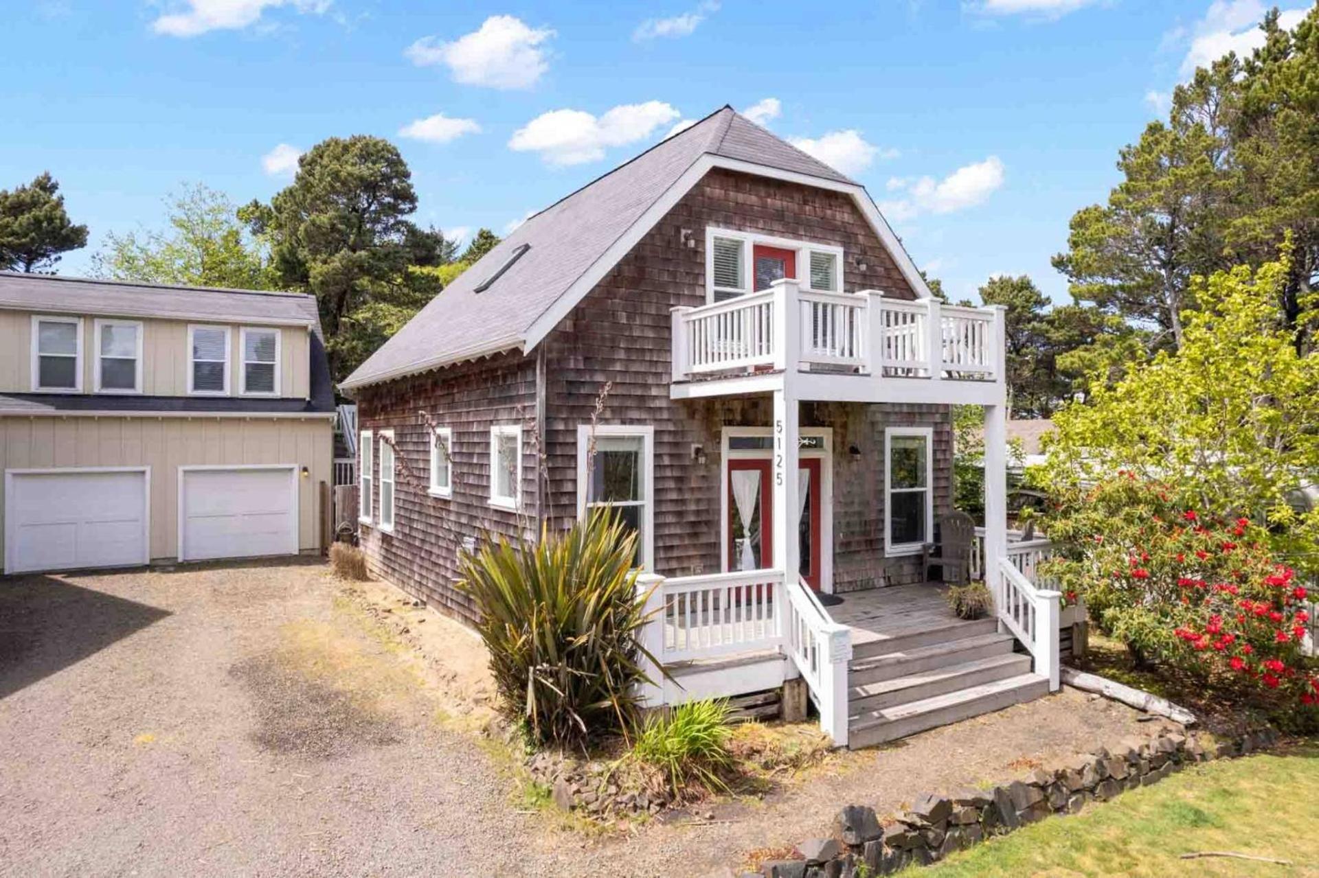 Bella Beach Retreat Villa Depoe Bay Exterior photo