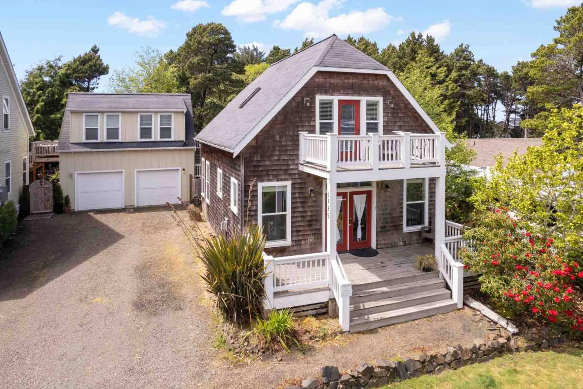 Bella Beach Retreat Villa Depoe Bay Exterior photo